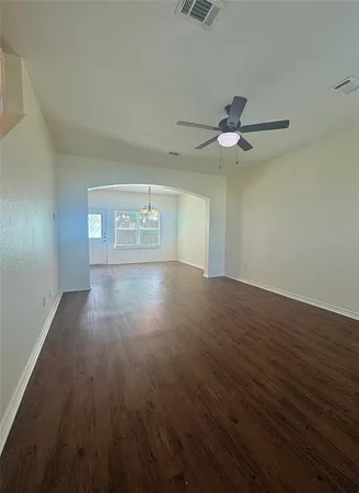 $1,595 | 100 Bridle Court, Mabank, TX 75143