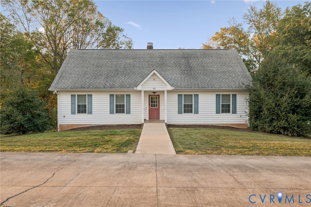 Welcome to 542 Ampthill Road!