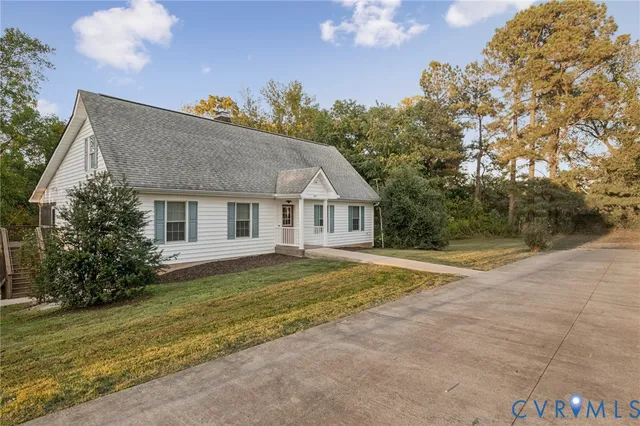 $450,000 | 542 Ampthill Road, Cartersville, VA 23027