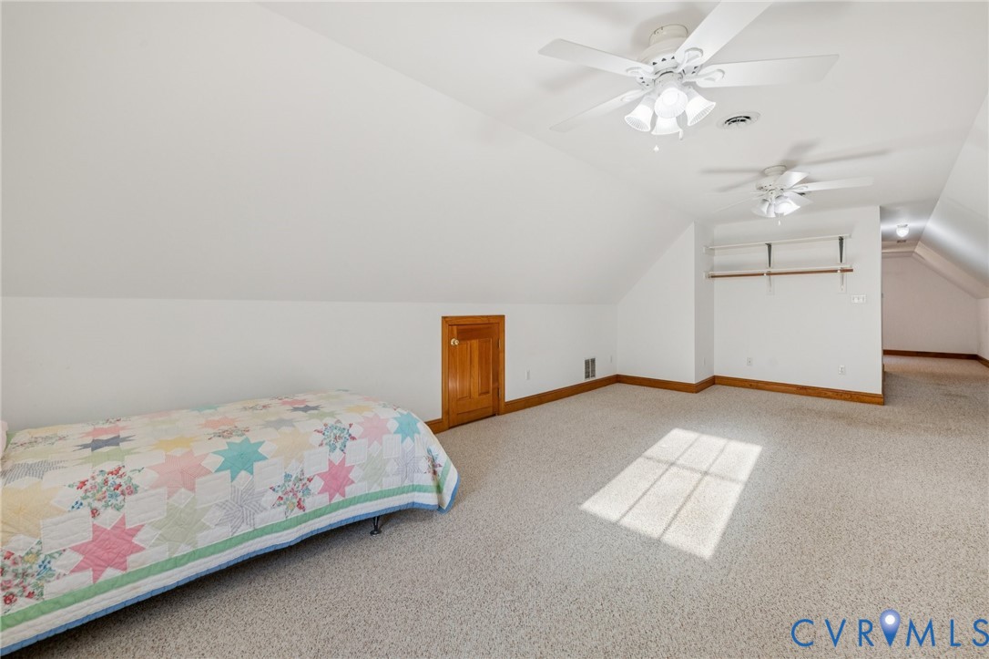 542 Ampthill Road Cartersville, VA 23027 - Photo 23 of 43