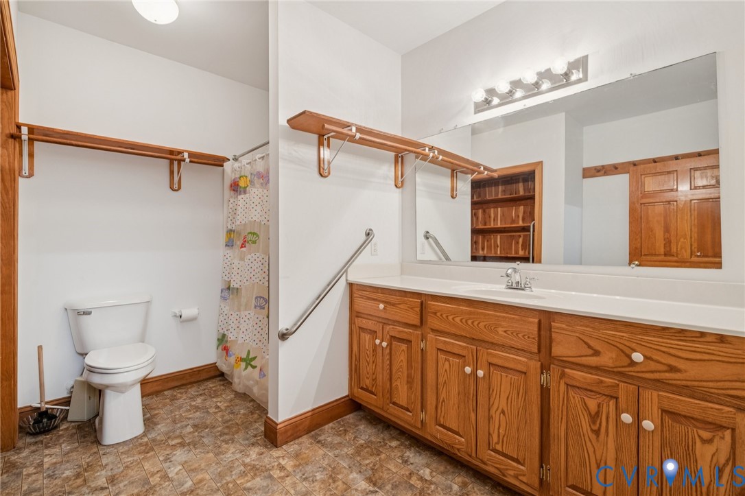 542 Ampthill Road Cartersville, VA 23027 - Photo 32 of 43 Full bath in the basement.