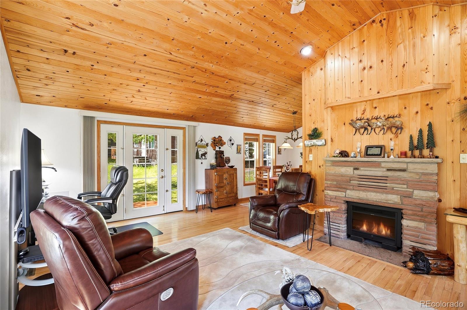 2772 Riverside Drive Lyons, CO 80540 - Photo 16 of 49