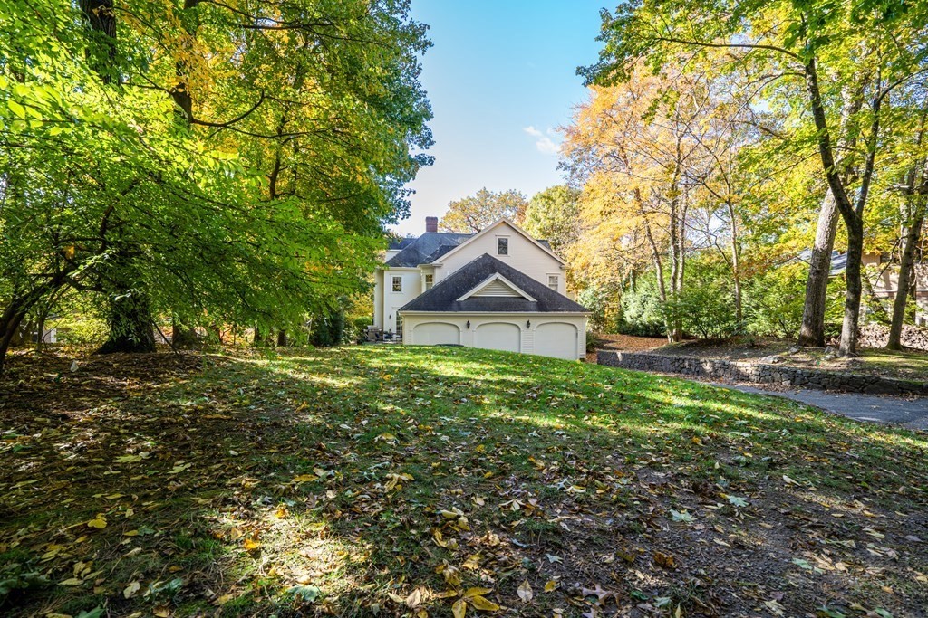 1 Dinsmore Road Wellesley, MA 02481 - Photo 2 of 42