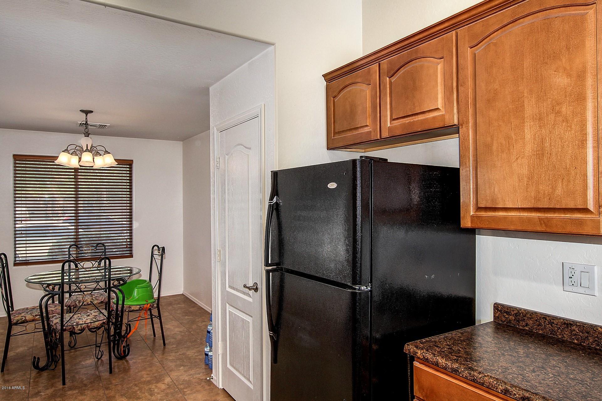 4616 West Carson Road Phoenix, AZ 85339 - Photo 9 of 22 0007-Carson (7)