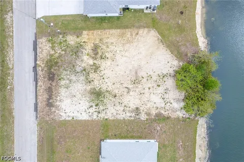 $35,000 | 2024 Northeast 6th Avenue, Cape Coral, FL 33909