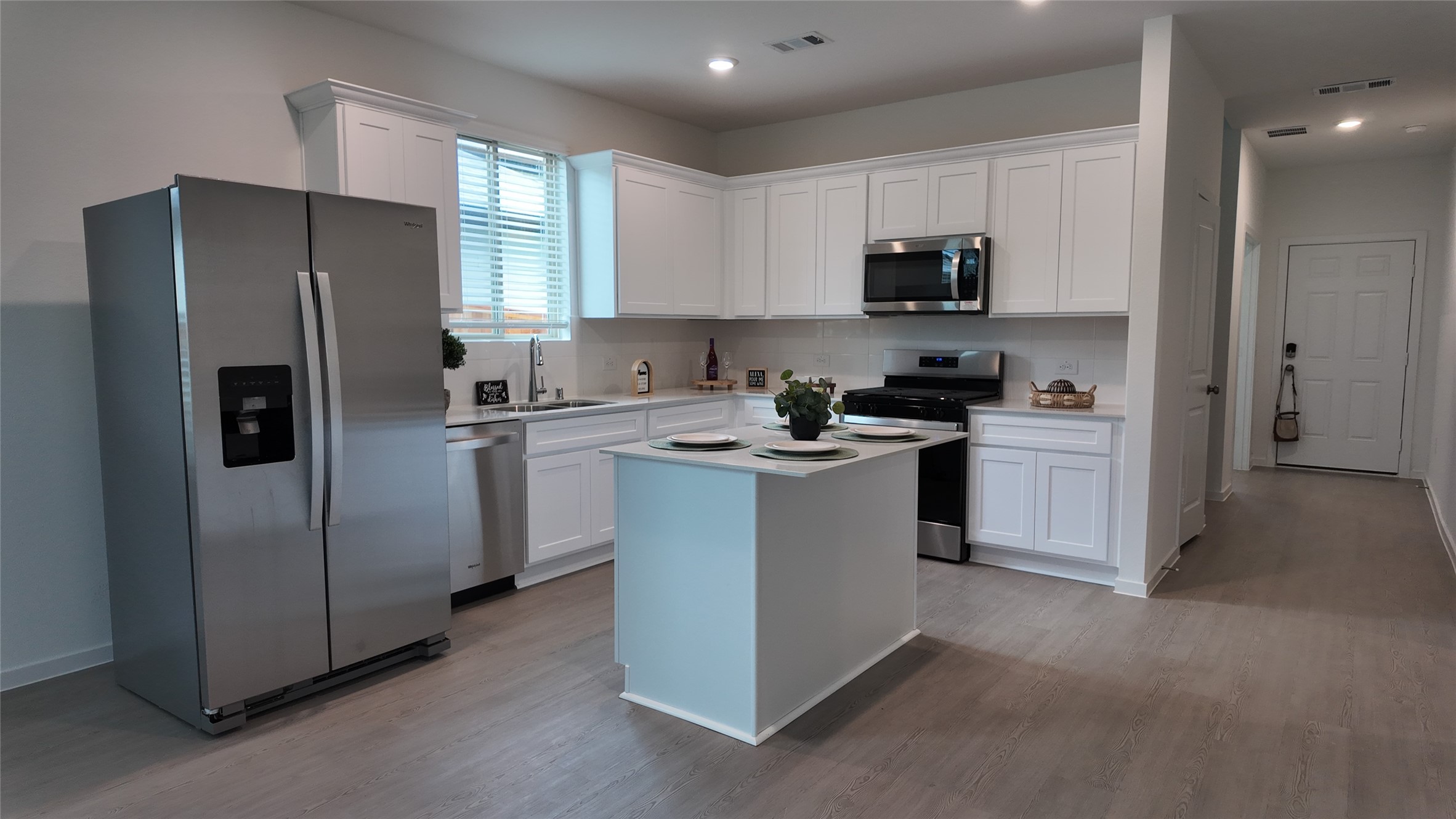 15027 Rustic Moon Road Conroe, TX 77302 - Photo 7 of 27