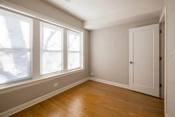 $1,980 | 3650 West Eddy Street, Unit 2, Chicago, IL 60618