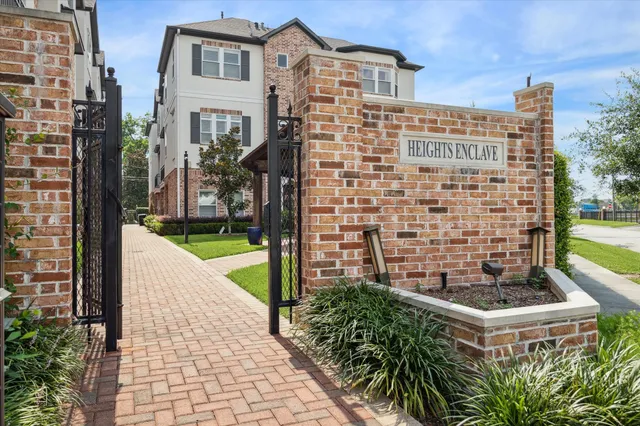 $4,200 | 2820 Princeton Street, Houston, TX 77009