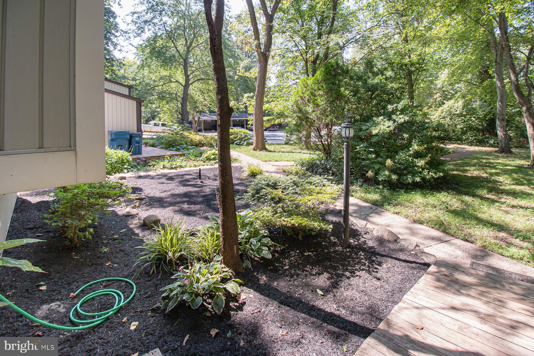 12254 Turkey Wing Court Reston, VA 20191 - Photo 3 of 28