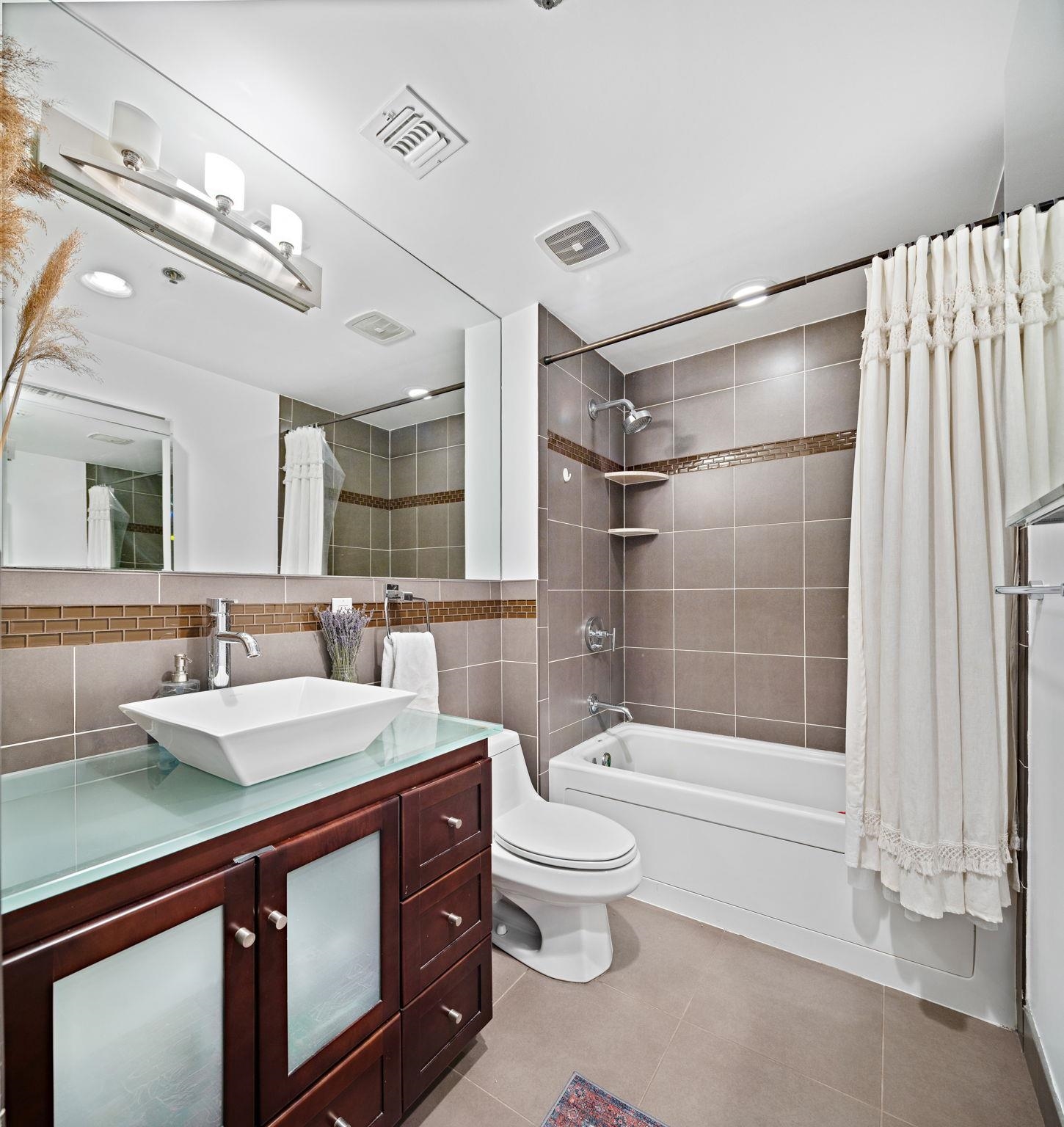 62 Madison Street, Unit 2 Hoboken, NJ 07030 - Photo 9 of 18