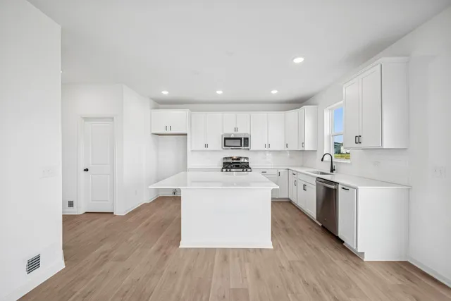 $515,000 | 11621 Minnesota Lane North, Dayton, MN 55369