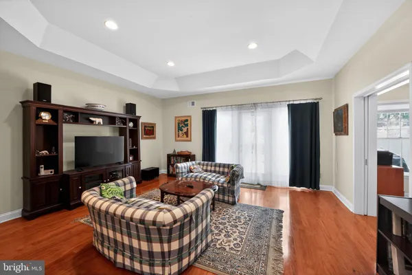 $575,000 | 4 Empress Court, Princeton, NJ 08540