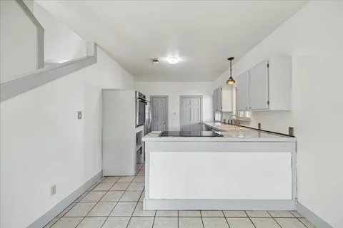 $475,000 | 13918 Hummingbird Lane, Austin, TX 78732