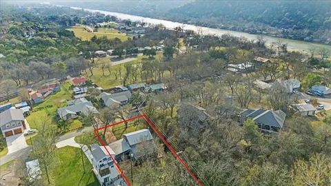 $475,000 | 13918 Hummingbird Lane, Austin, TX 78732