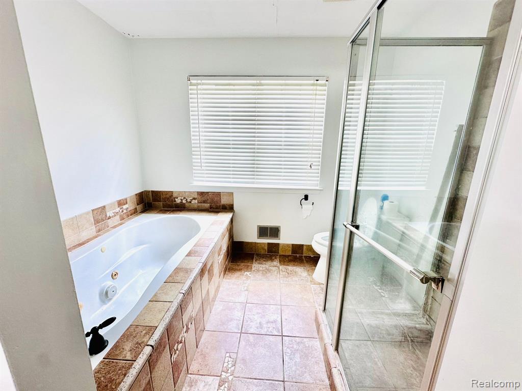 521 Cherry Grove Road Canton, MI 48188 - Photo 11 of 24