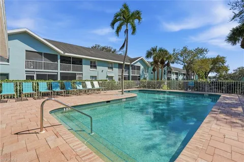 $220,000 | 141 Wading Bird Circle, Unit G102, Naples, FL 34110