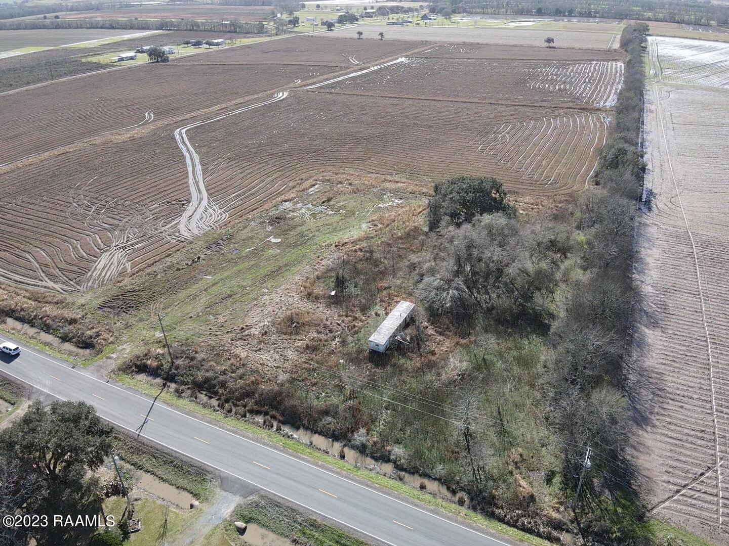 697 Alpha Road Abbeville, LA 70510 - Photo 9 of 13 2023-01-19-10-45-24-932