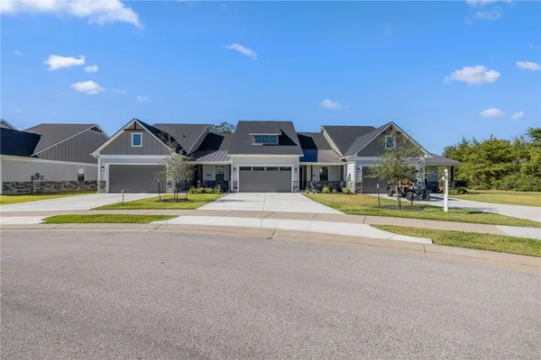 $409,900 | 5045 Mooney Fallas Drive, Bryan, TX 77802