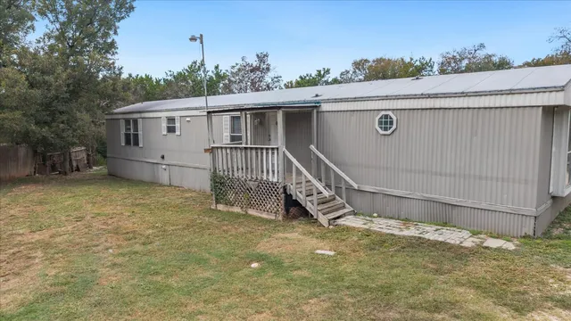 $1,700 | 1611 San Gabriel Ranch Road, Liberty Hill, TX 78642