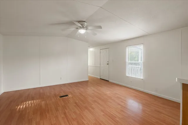 $1,700 | 1611 San Gabriel Ranch Road, Liberty Hill, TX 78642