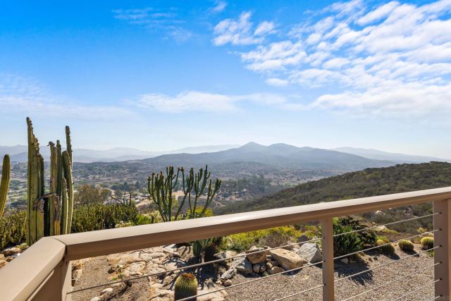 $1,199,999 | 13605 Bear Mountain Way, Jamul, CA 91935