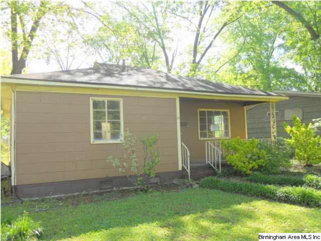 229 25th Street Southwest Birmingham, AL 35211 - Photo 8 of 21