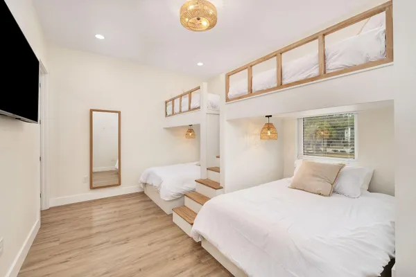 $2,850,000 | 221 Hillcrest Road, Santa Rosa Beach, FL 32459