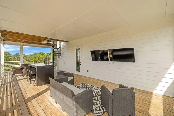 $2,850,000 | 221 Hillcrest Road, Santa Rosa Beach, FL 32459
