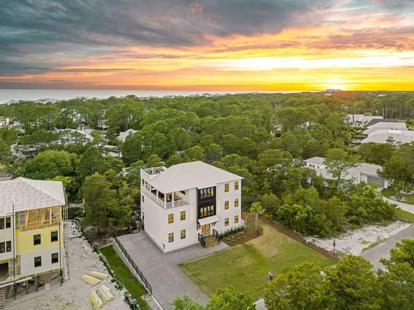 $2,850,000 | 221 Hillcrest Road, Santa Rosa Beach, FL 32459