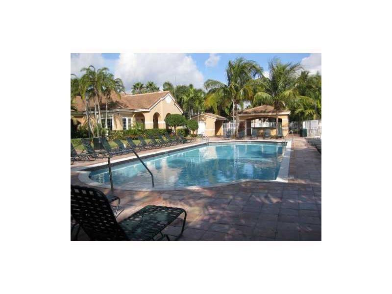 3880 Lyons Road, Unit 1047 Coconut Creek, FL 33073 - Photo 4 of 12 Photo 4