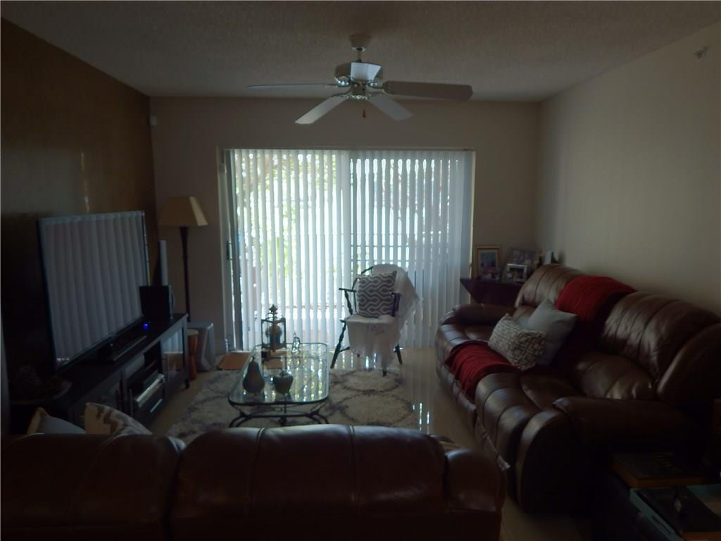 3880 Lyons Road, Unit 1047 Coconut Creek, FL 33073 - Photo 6 of 12 Photo 6
