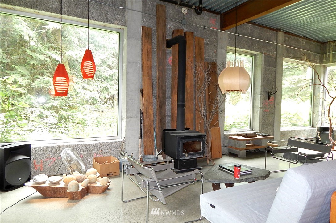 6619 Northeast Marshall Road Bainbridge Island, WA 98110 - Photo 16 of 19 Gallery Image 16