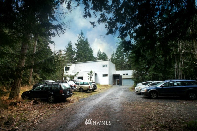 6619 Northeast Marshall Road Bainbridge Island, WA 98110 - Photo 3 of 19 Gallery Image 3