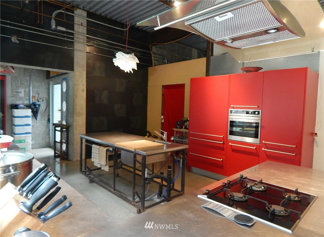 6619 Northeast Marshall Road Bainbridge Island, WA 98110 - Photo 4 of 19 Gallery Image 4