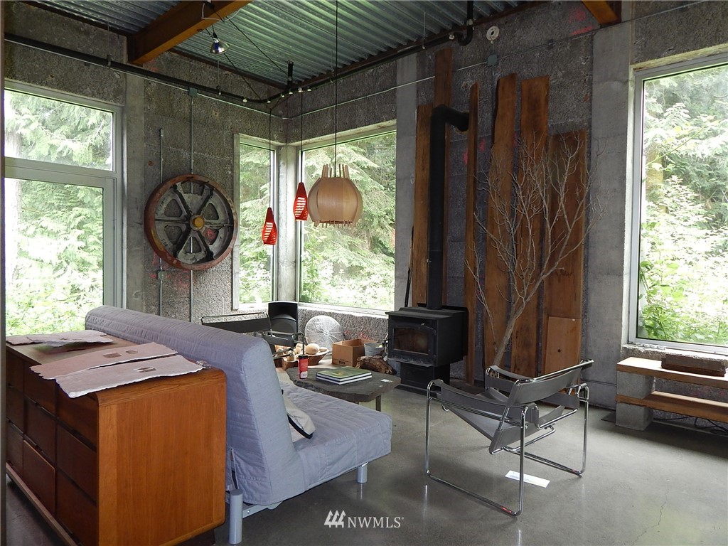 6619 Northeast Marshall Road Bainbridge Island, WA 98110 - Photo 6 of 19 Gallery Image 6