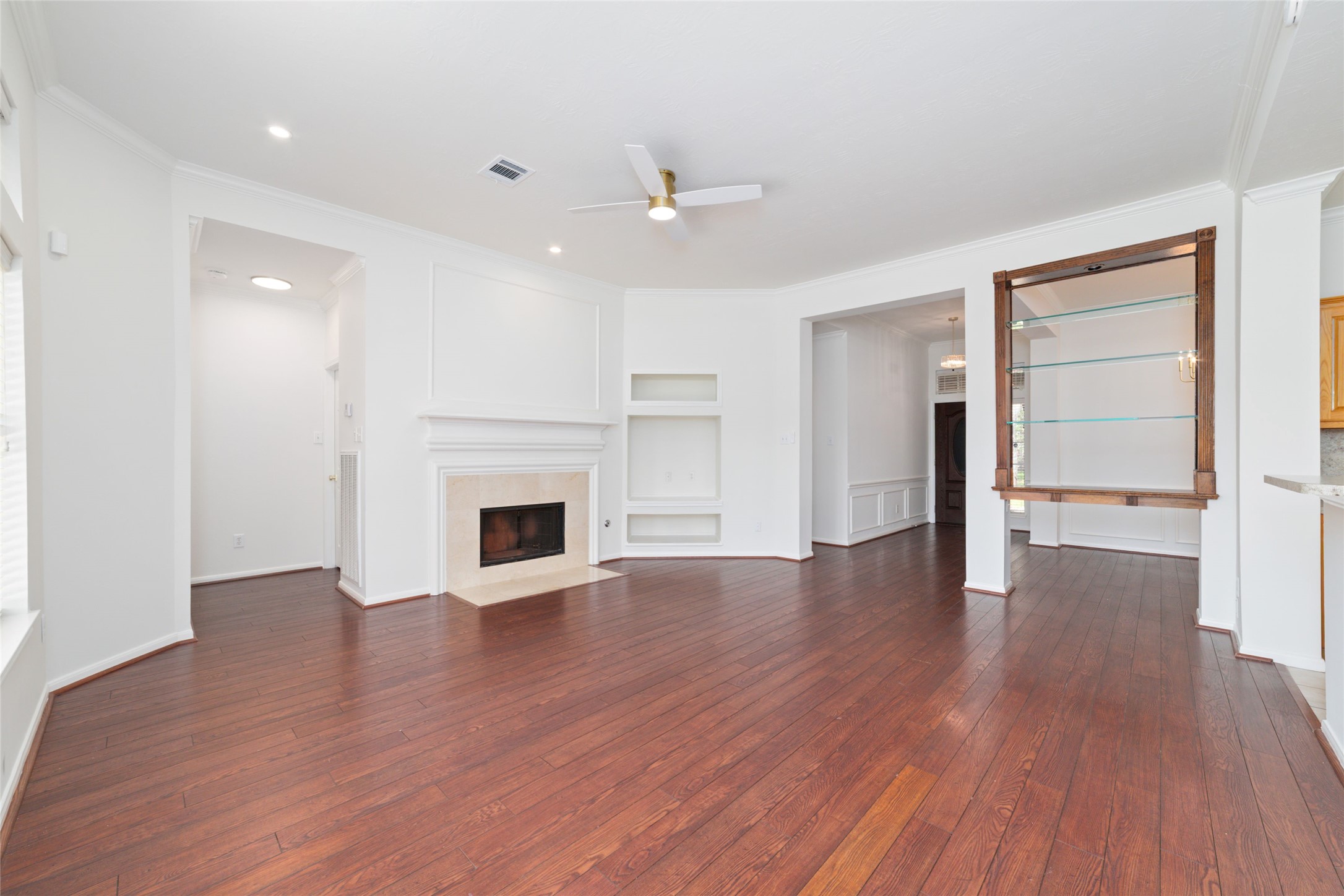 2014 Mabry Mill Road Houston, TX 77062 - Photo 17 of 27