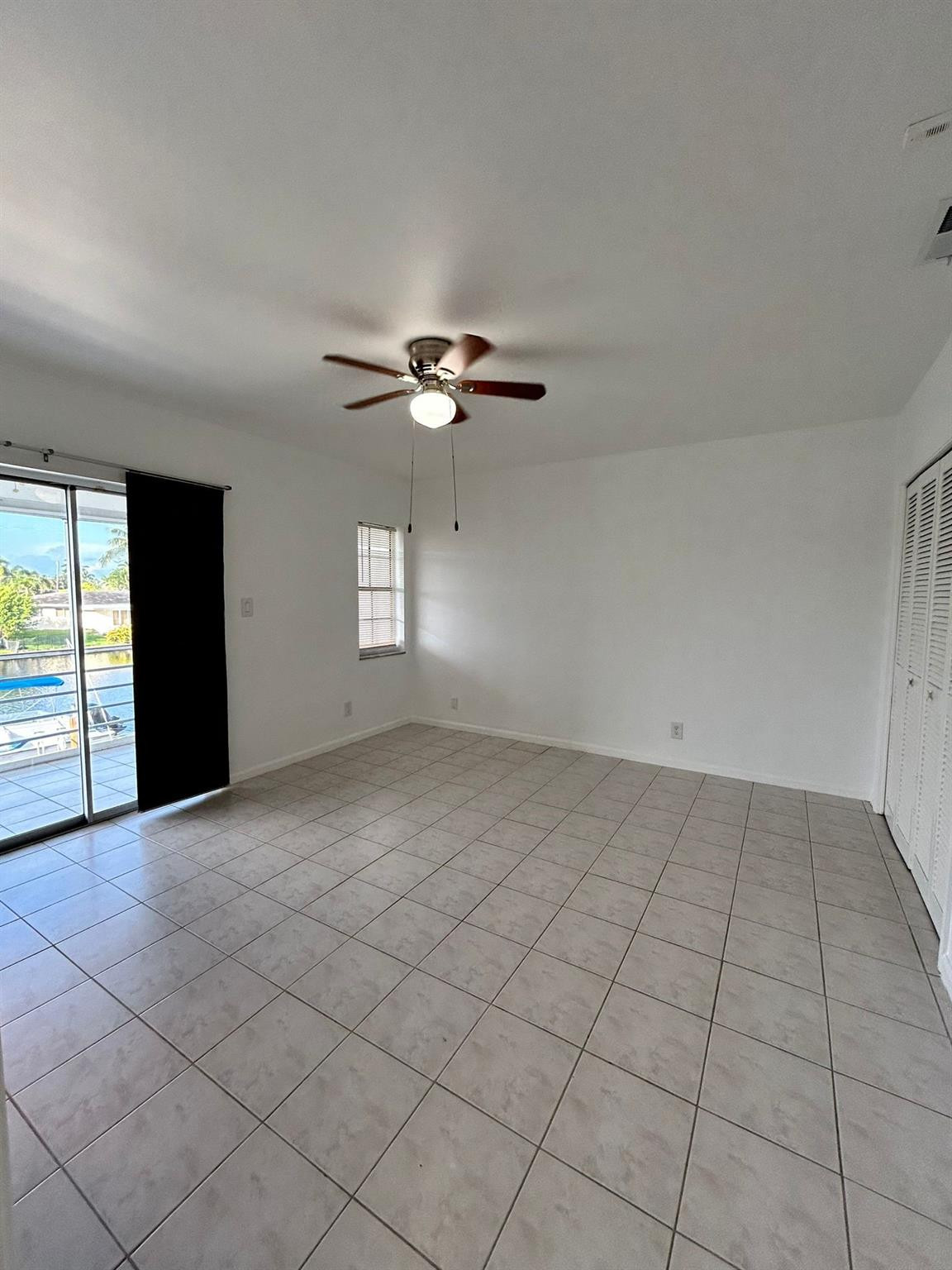 1004 Pine Drive, Unit 204 Pompano Beach, FL 33060 - Photo 11 of 28 Photo 11