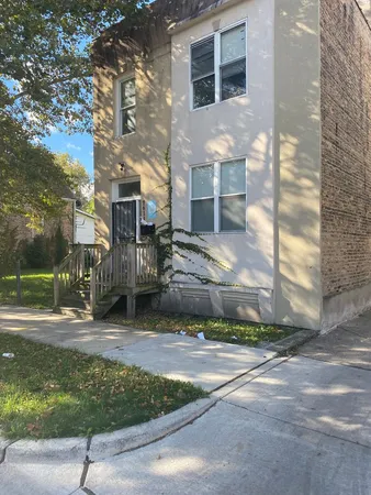 $290,000 | 7614 South Maryland Avenue, Chicago, IL 60619