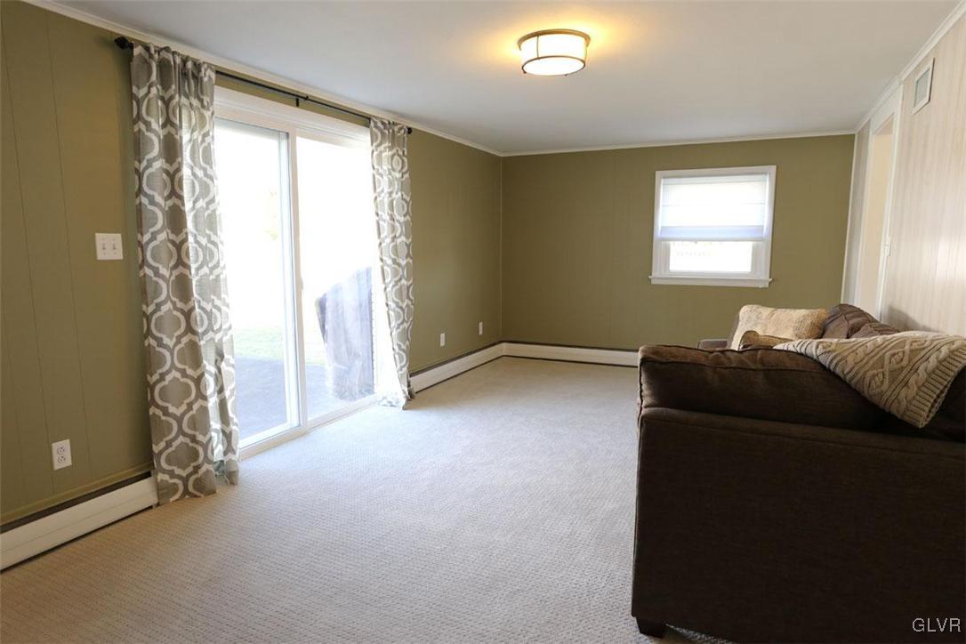 419 Barrett Road Emmaus, PA 18049 - Photo 13 of 26 Gallery Image 13