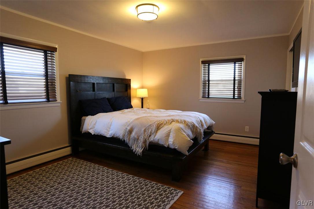 419 Barrett Road Emmaus, PA 18049 - Photo 17 of 26 Gallery Image 17