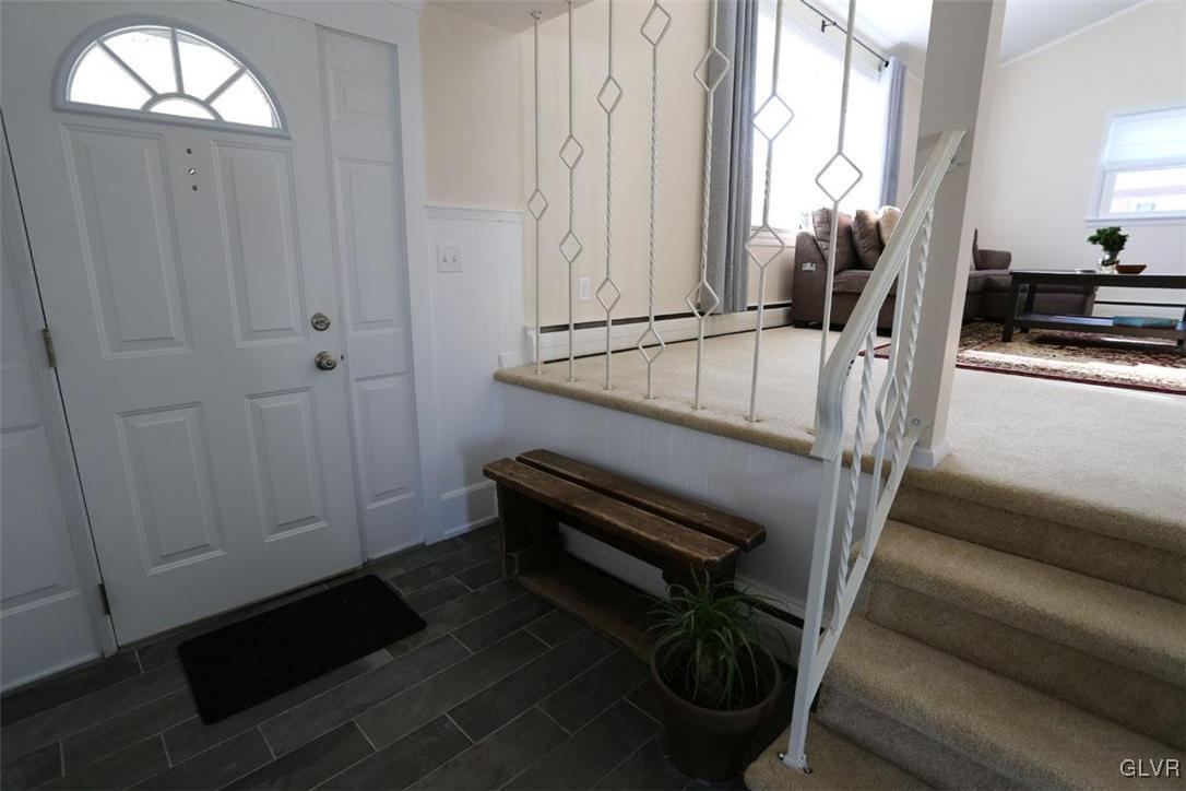 419 Barrett Road Emmaus, PA 18049 - Photo 3 of 26 Gallery Image 3