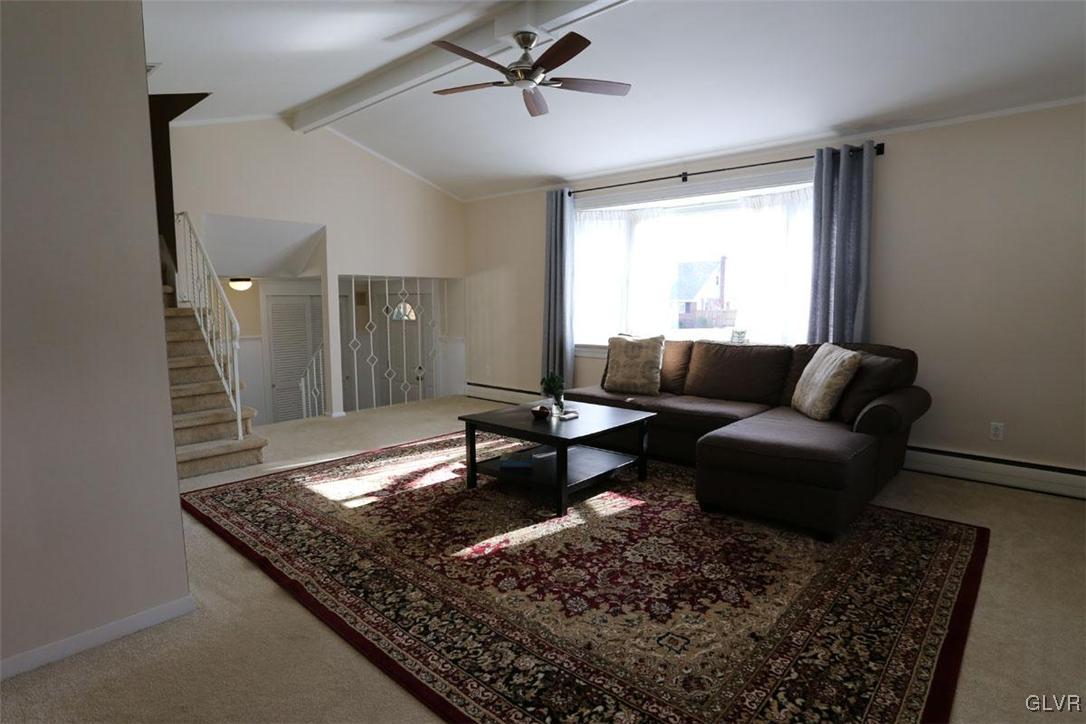 419 Barrett Road Emmaus, PA 18049 - Photo 9 of 26 Gallery Image 9