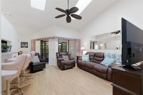 $139,000 | 9484 Nakoma Way, Unit 9484, Weeki Wachee, FL 34613