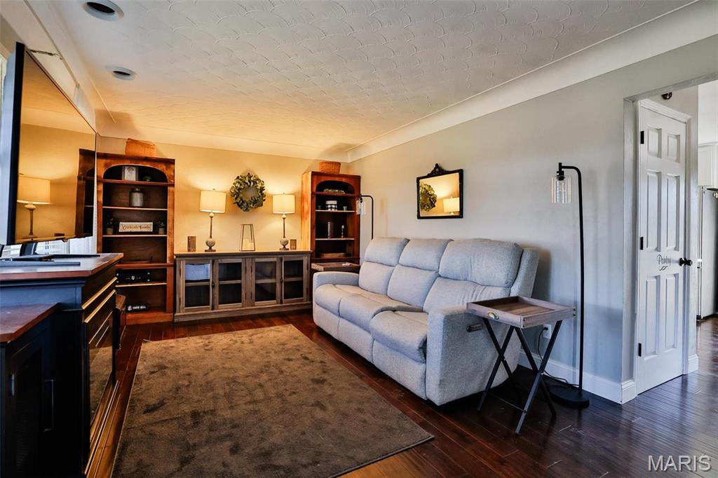 1625 Fosterburg Road Brighton, IL 62012 - Photo 18 of 83