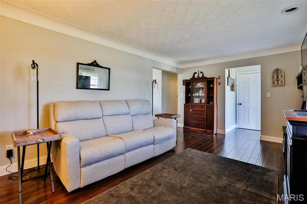 1625 Fosterburg Road Brighton, IL 62012 - Photo 19 of 83