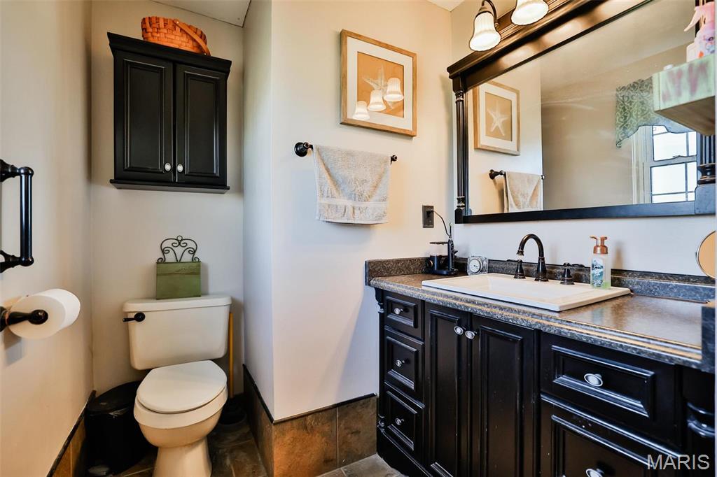 1625 Fosterburg Road Brighton, IL 62012 - Photo 26 of 83