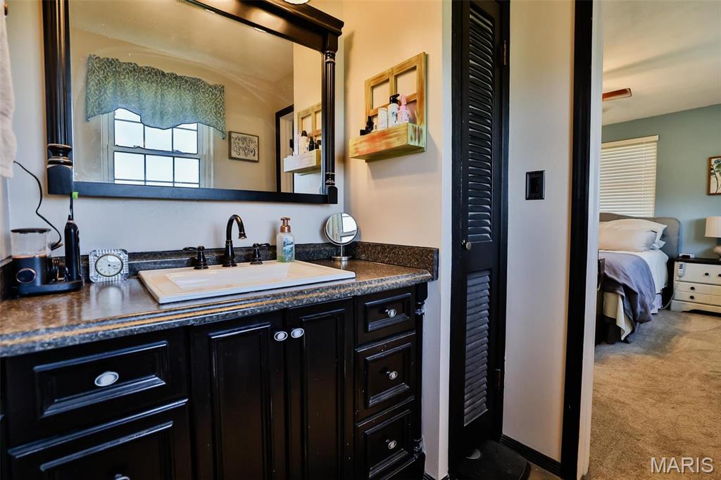 1625 Fosterburg Road Brighton, IL 62012 - Photo 27 of 83