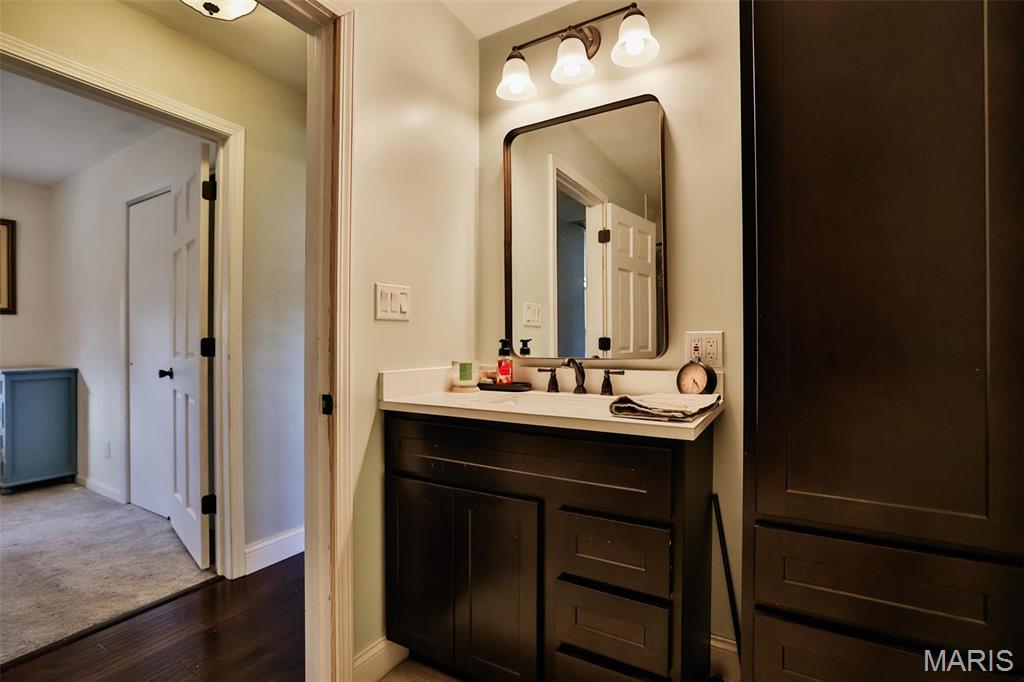 1625 Fosterburg Road Brighton, IL 62012 - Photo 34 of 83