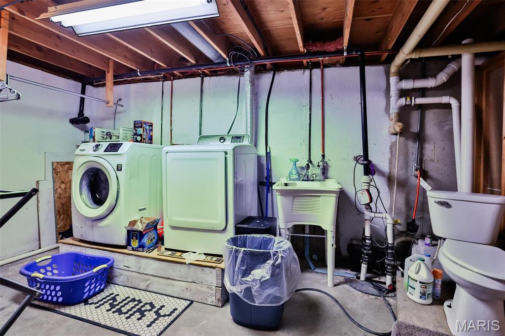 1625 Fosterburg Road Brighton, IL 62012 - Photo 50 of 83
