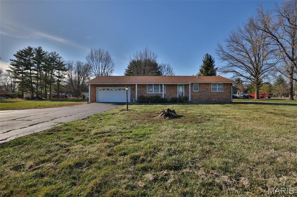 1625 Fosterburg Road Brighton, IL 62012 - Photo 55 of 83